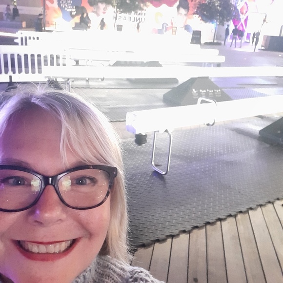 Meet your Posher, Leanne - Picture 1 of 1